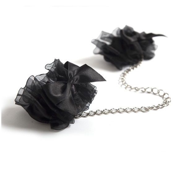 Menottes BDSM Frou Frou Organza et Satin Élégantes - Bijoux Indiscrets