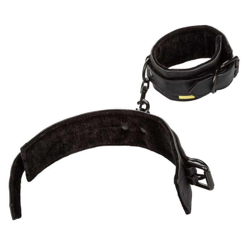 Menottes de Chevilles BDSM Boundless Réglables Cuir Vegan - CalExotics